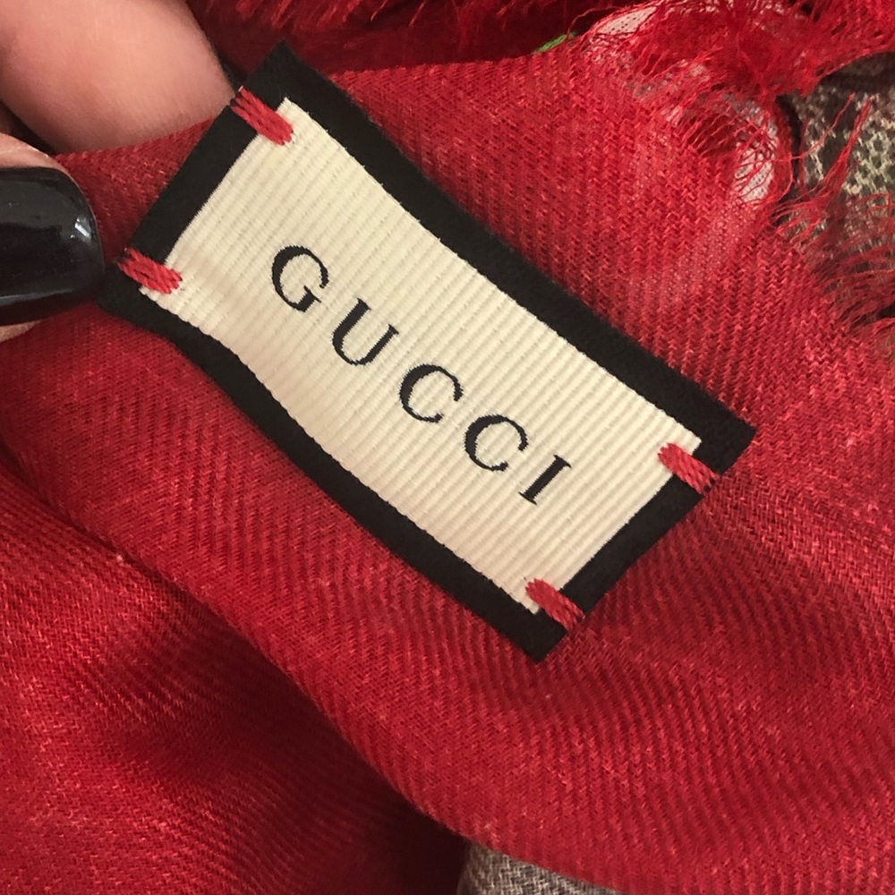 Gucci large scarf/shawl NWT - Picture 11 of 13